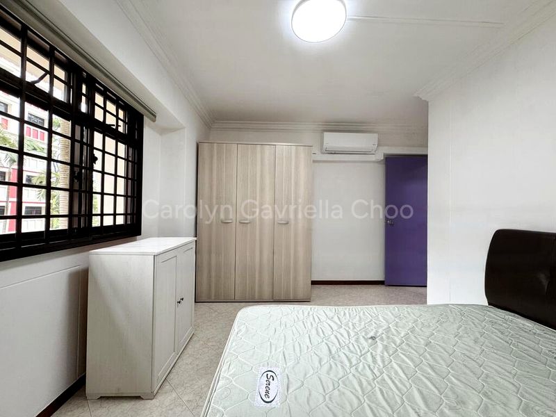 5 Room (5I) HDB for Sale in  300 Canberra Road - Image 4
